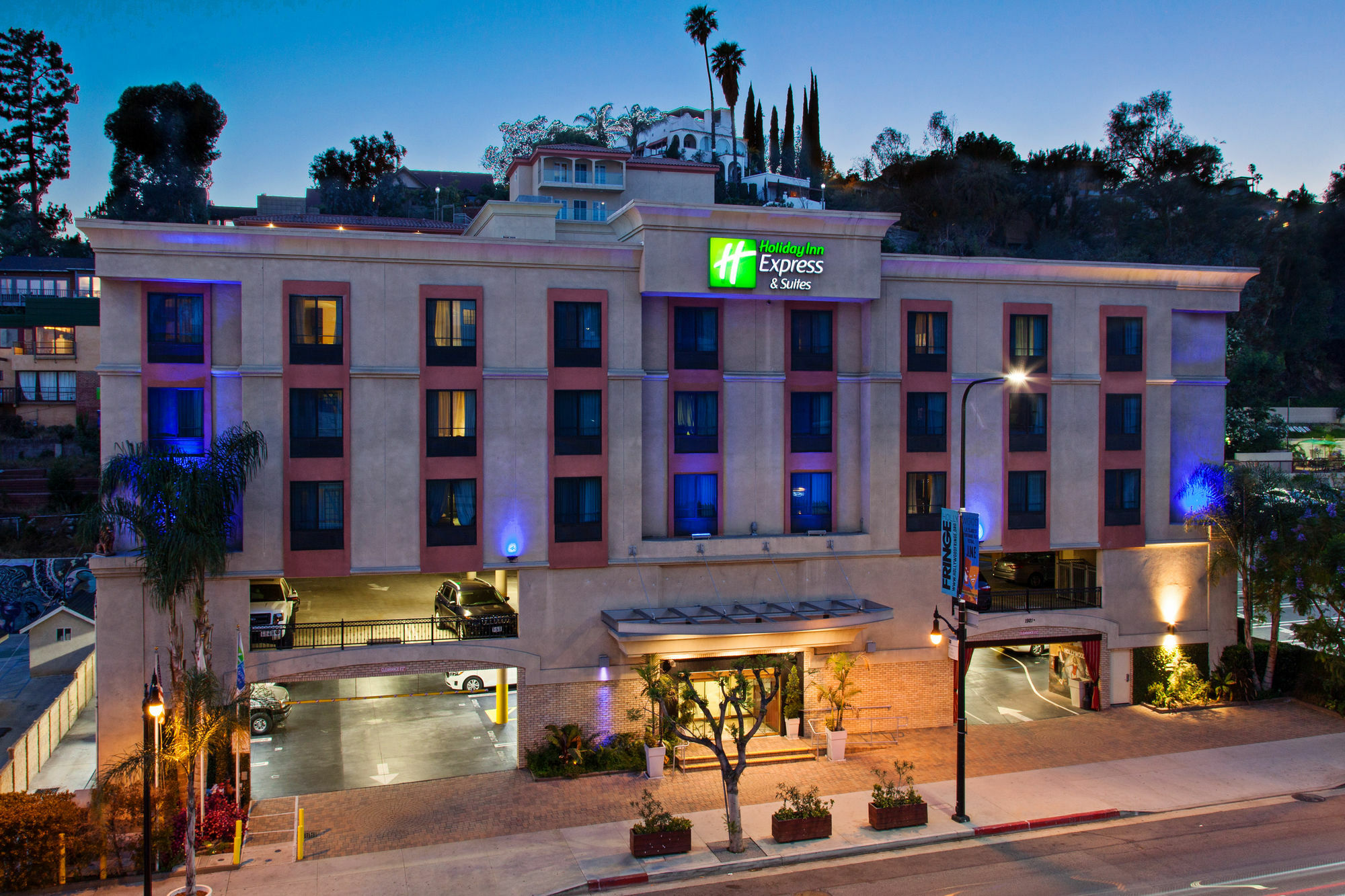 Holiday Inn Express Hollywood Walk Of Fame, An Ihg Hotel Лос-Анджелес Экстерьер фото